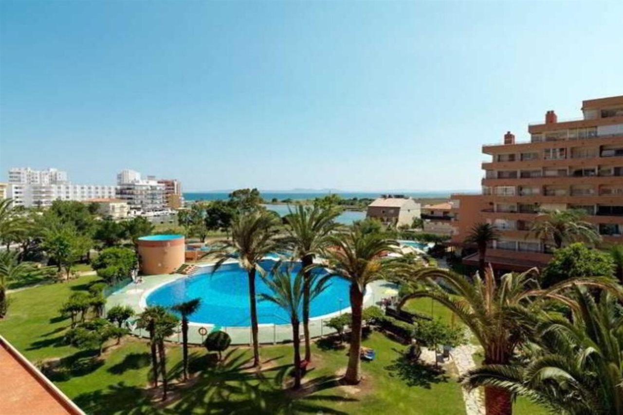 Hotel Isla De Rosas Zewnętrze zdjęcie