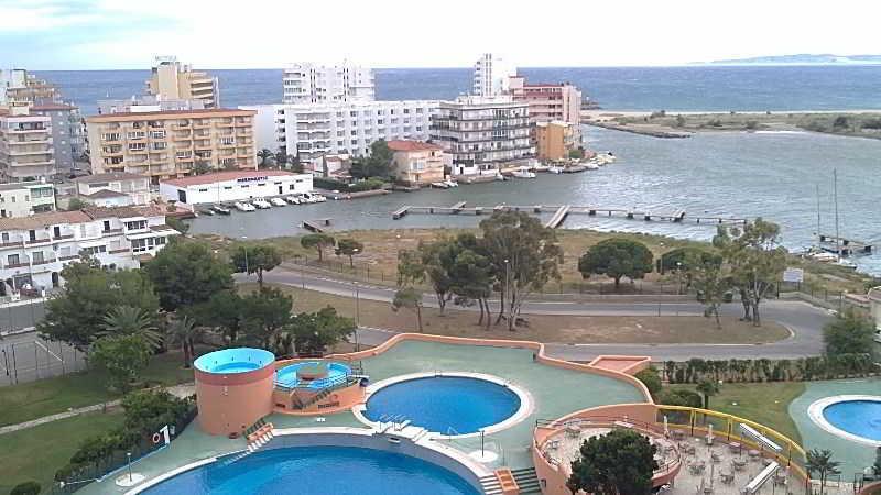 Hotel Isla De Rosas Zewnętrze zdjęcie